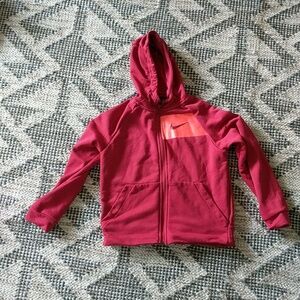 Nike Dri-FIT sweatshirt size boys small